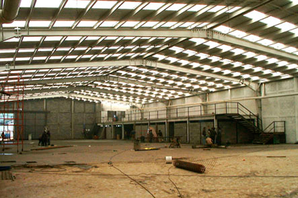 Mega Estructuras - Comerciales